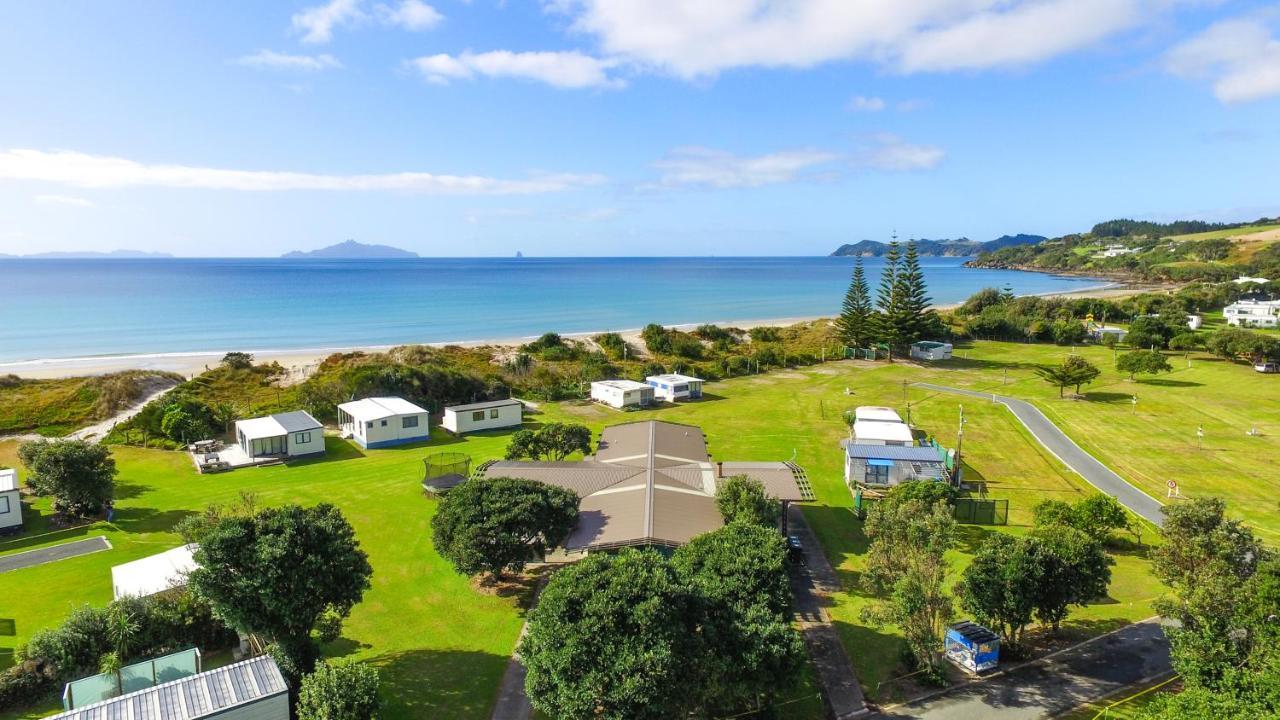 Camp Waipu Cove Hotel Eksteriør billede