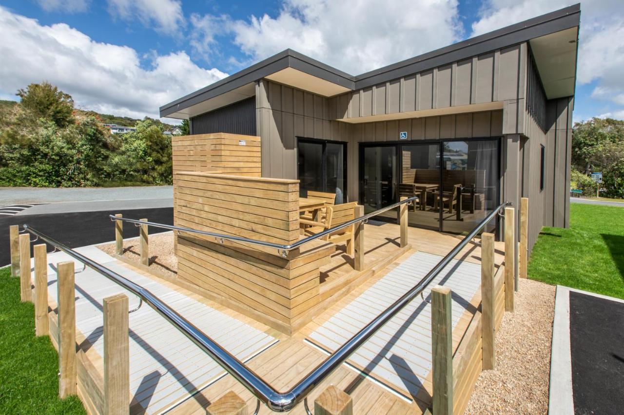 Camp Waipu Cove Hotel Eksteriør billede