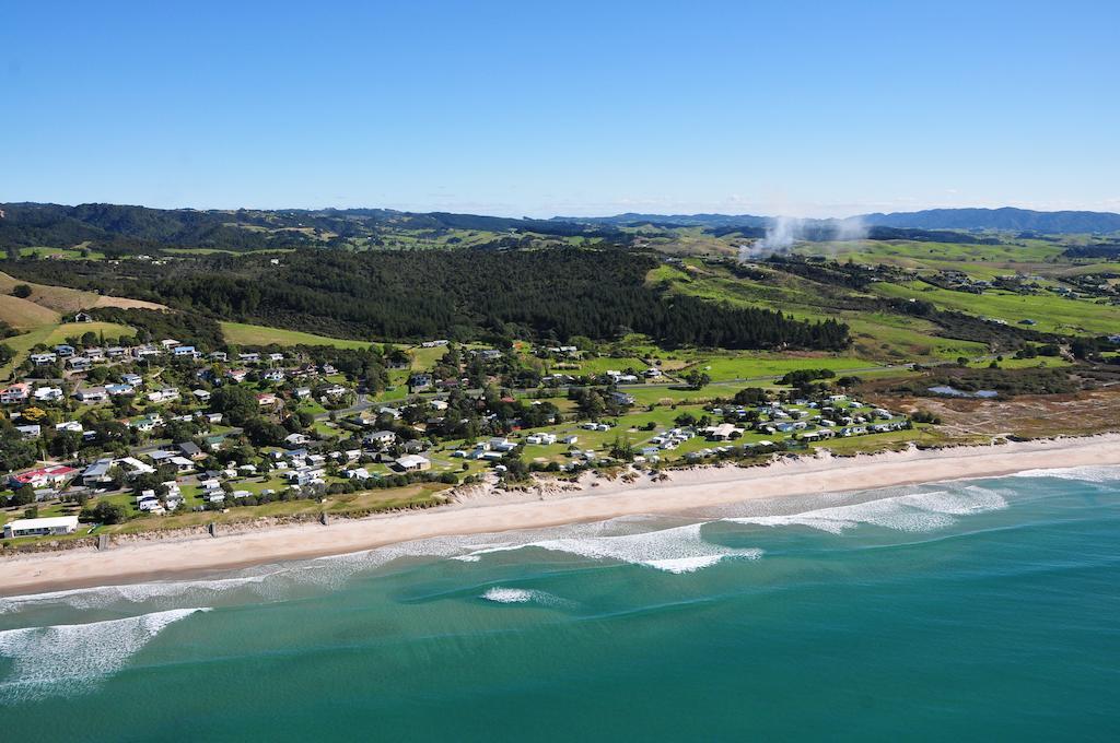 Camp Waipu Cove Hotel Eksteriør billede