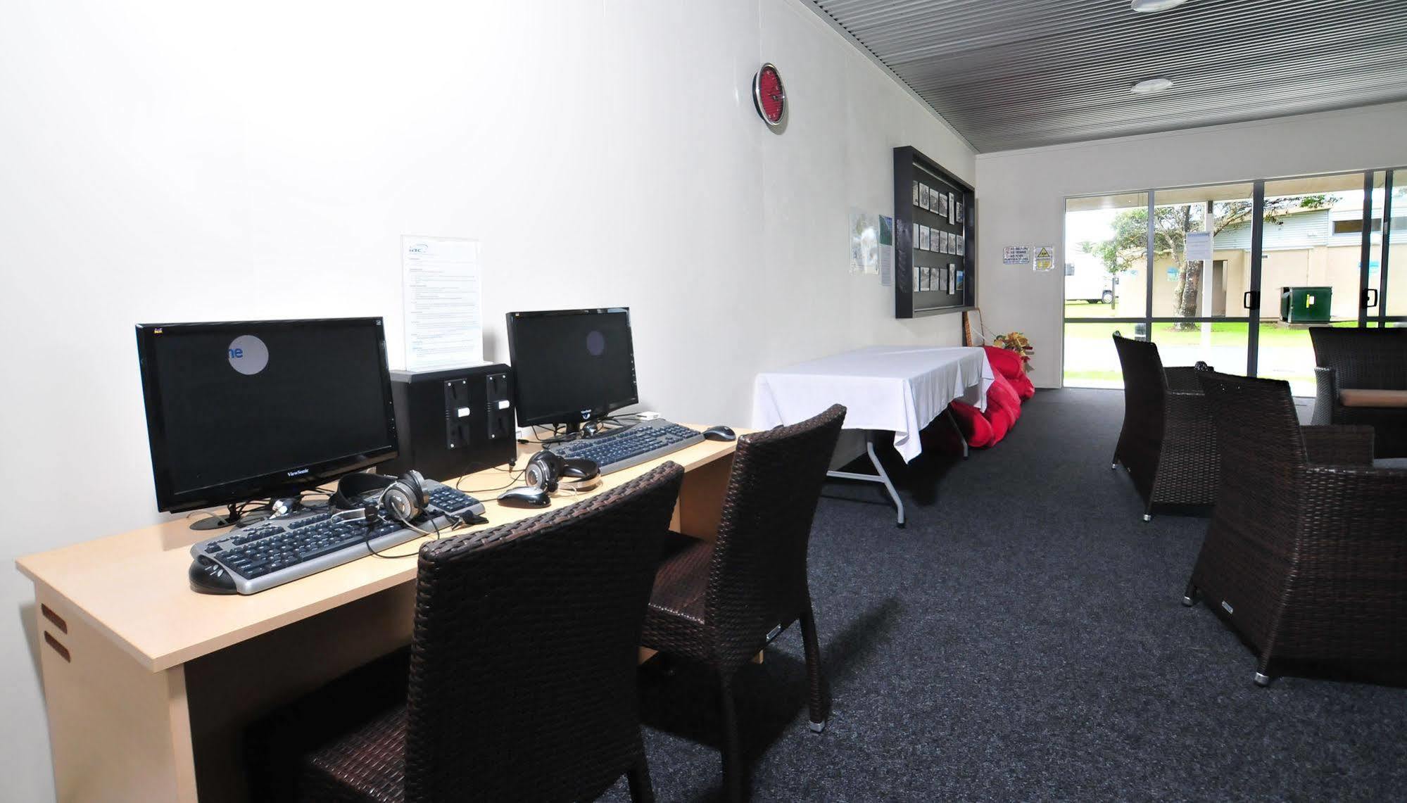 Camp Waipu Cove Hotel Eksteriør billede