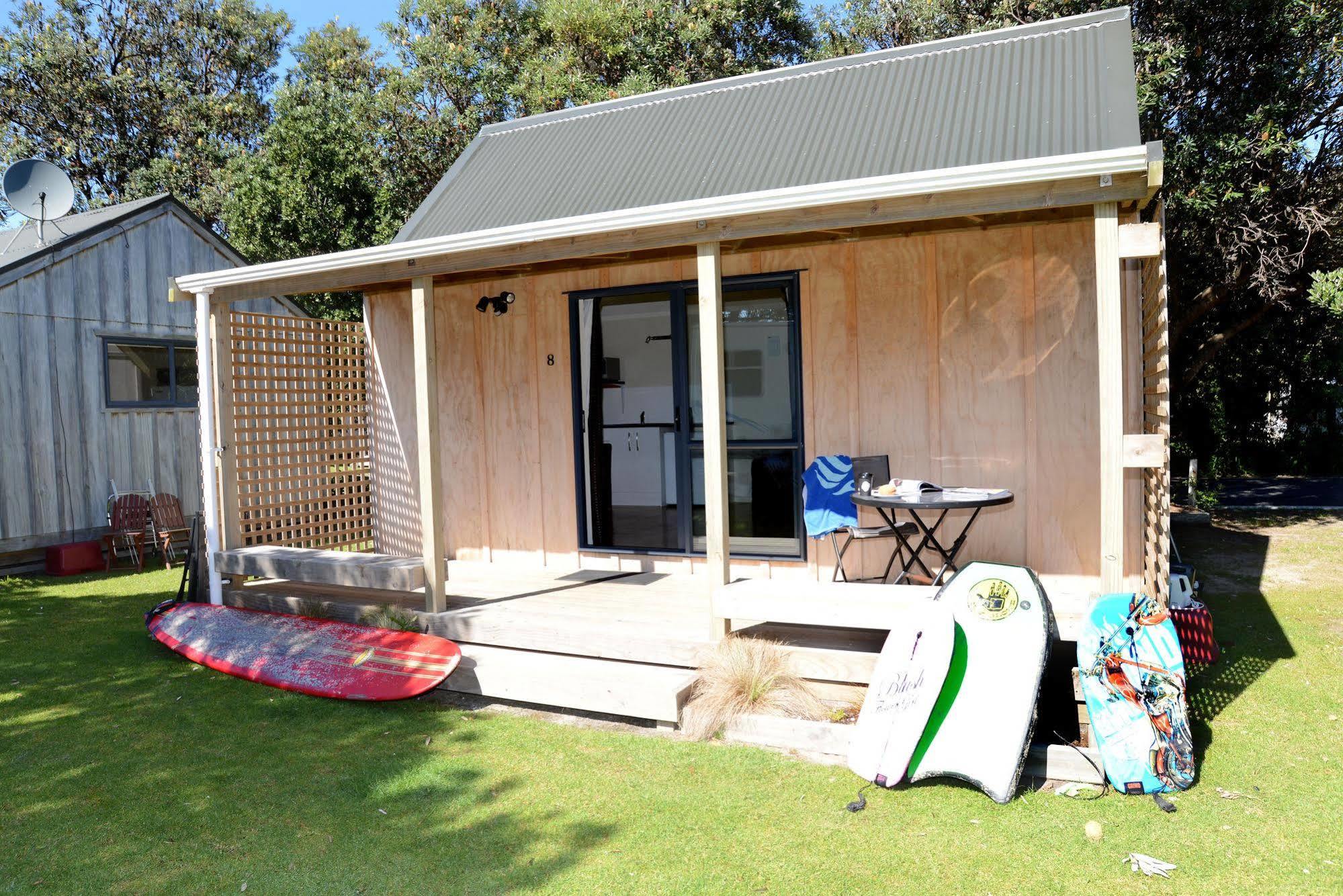 Camp Waipu Cove Hotel Eksteriør billede