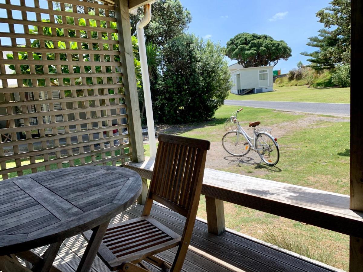 Camp Waipu Cove Hotel Eksteriør billede